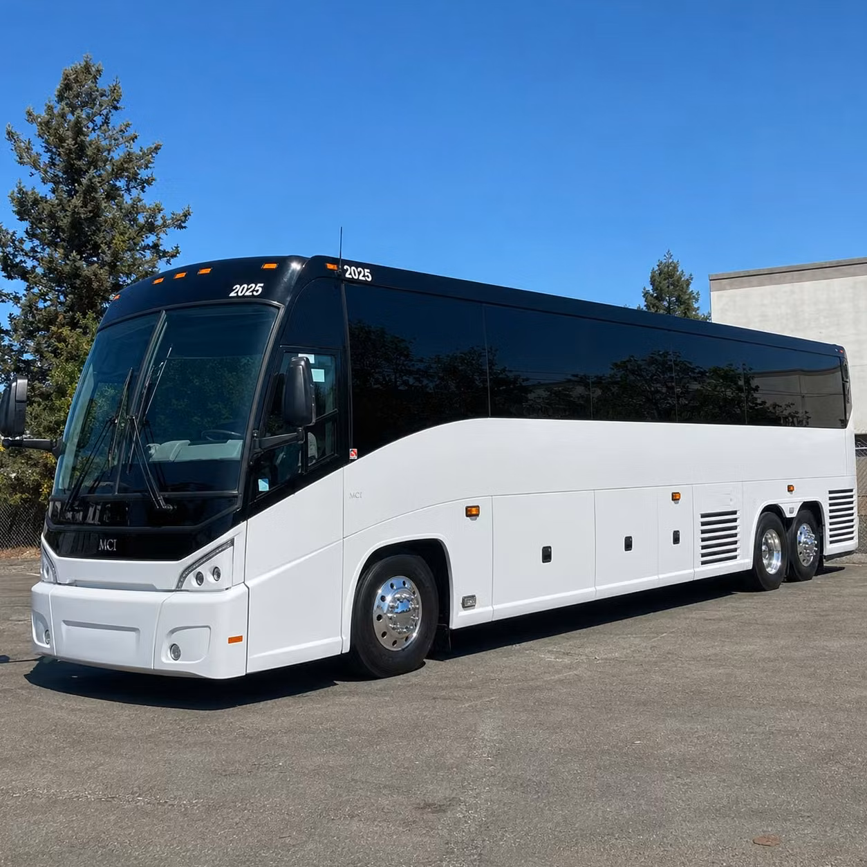 escondido concert bus rentals