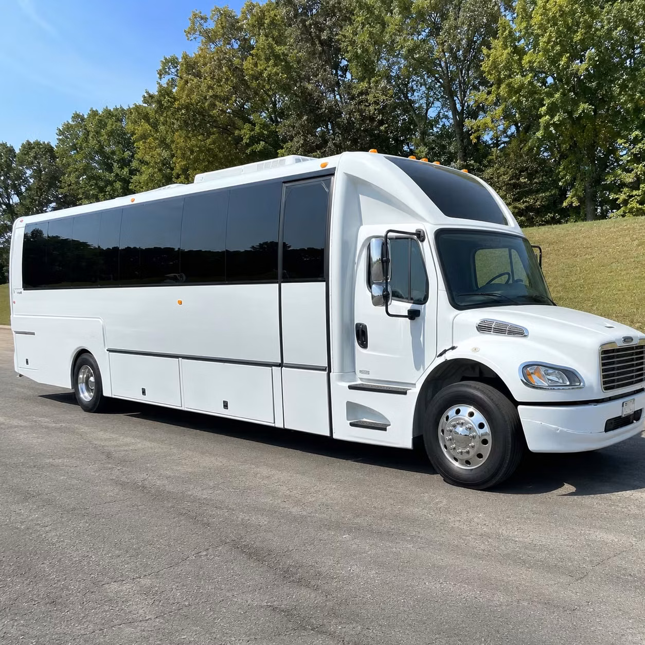 party bus rentals from escondido to san diego s biggest concert venues